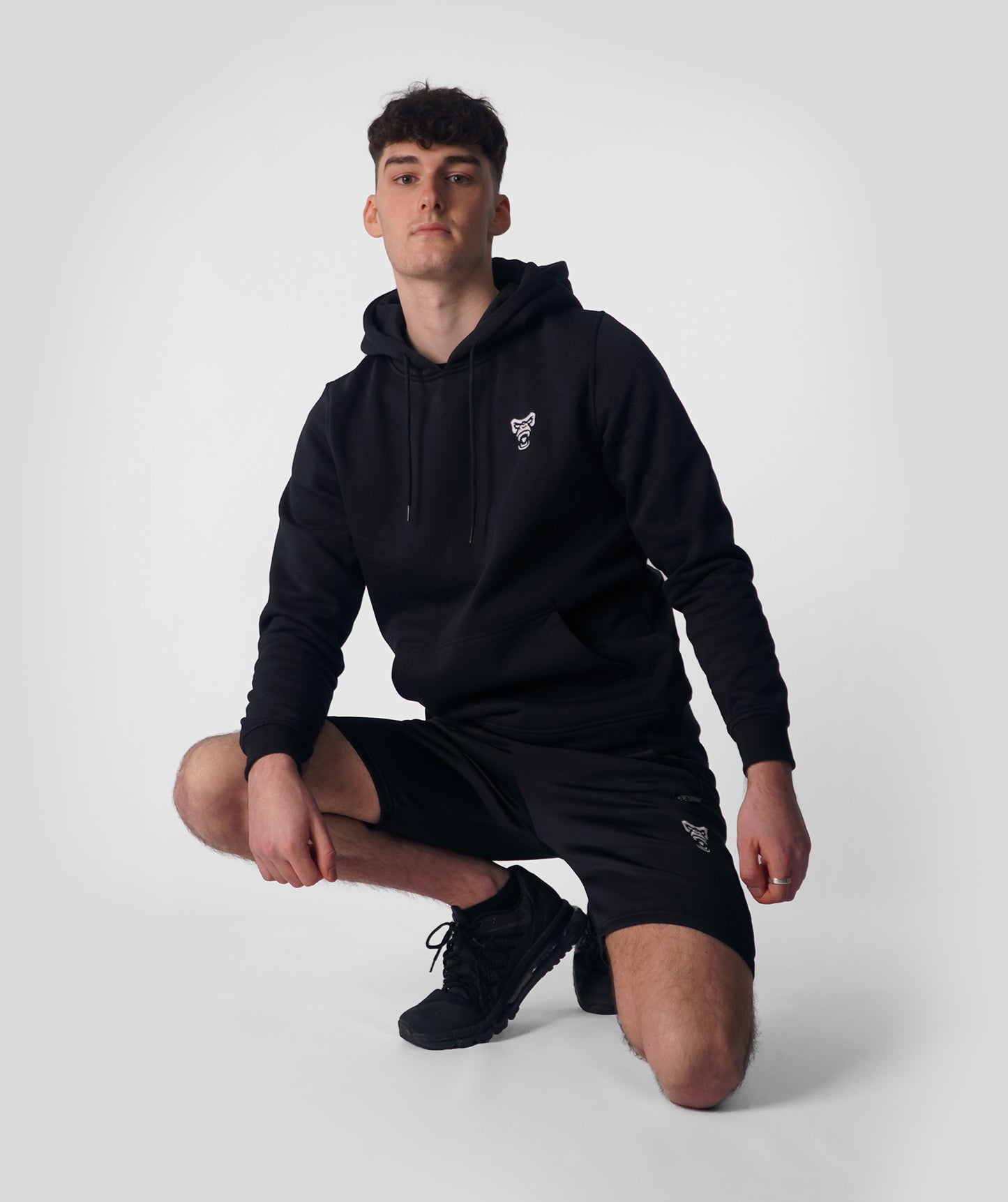 Zeus Shorts - Black